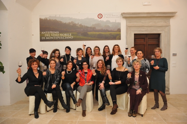 Nobile di Montepulciano: sostantivo “femminile” per la Docg