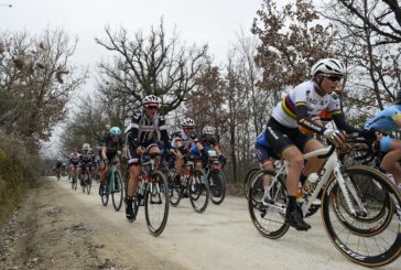 Strade Bianche Celesti, i campioni del ciclismo alla scoperta dell’Onda