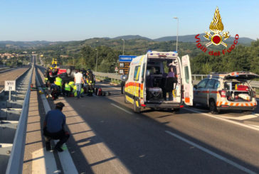 Auto si ribalta sulla Siena-Grosseto: traffico temporaneamente bloccato