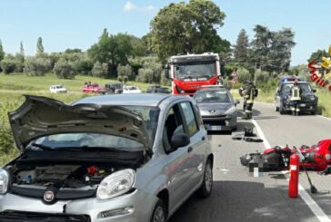 Incidente tra due auto ed una moto sulla Chiantigiana