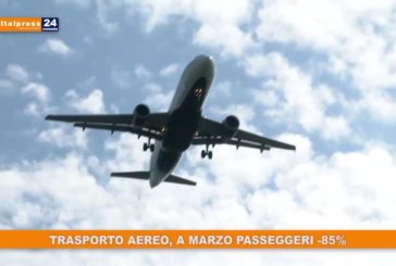 Trasporto aereo, a marzo passeggeri -85%