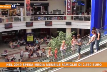 Nel 2019 spesa media mensile famiglie di 2.560 euro