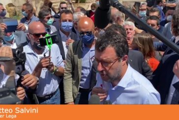 Salvini in Sicilia “Io penso al lavoro non a passerelle vip”