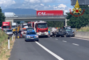 Gravissimo incidente sull’A1: 4 morti. Due sono bambini