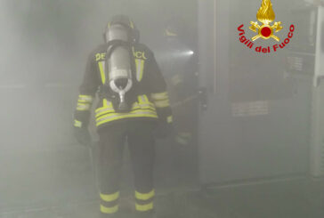 Incendio in un’azienda di materie plastiche a Ciciano