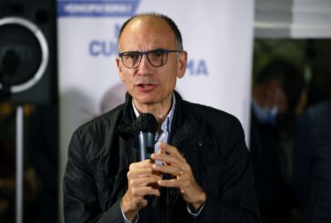 Letta a Siena per lanciare il Pd alle politiche e alle amministrative