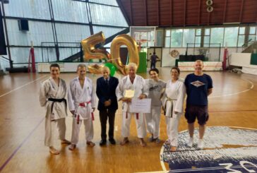 Karate: 50 anni di carriera per il Maestro De Santis