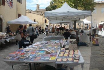 I colori del libro a Bagno Vignoni. Domani si apre