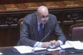 “Ministro Crosetto, accettiamo la sua offerta!”