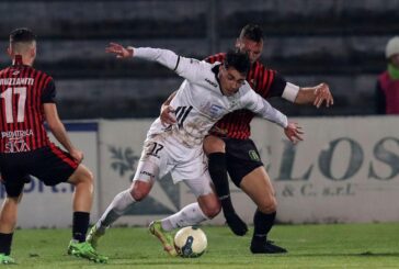 Siena raggiunto al 92′ dalla Lucchese: 1-1