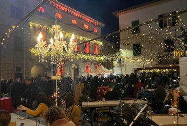 Bomboloni di cavolo nero e gioielli con le bustine del tè: è il Radicondoli Chritsmas Market