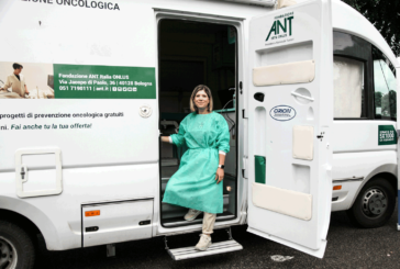 Il camper della prevenzione oncologica ANT in arrivo a Siena