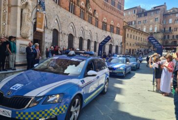 Al via da piazza del Campo il Giro E-bike