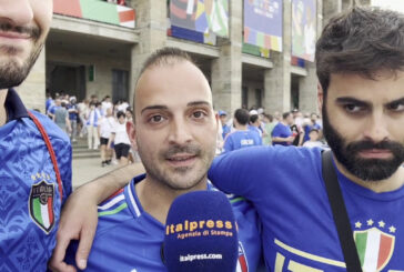 Tifosi azzurri con poca voglia di parlare dopo l'eliminazione europea