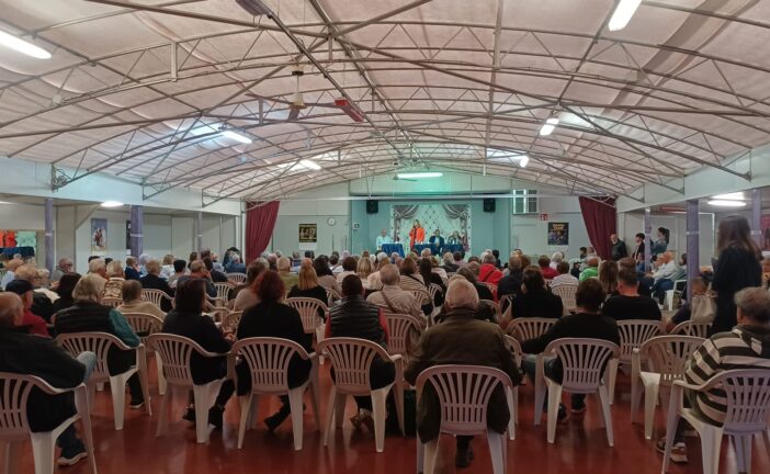 Sala gremita per l’incontro con Bellavista