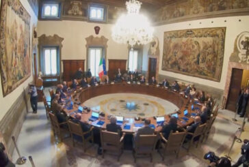 Via libera dal Governo alla manovra da 30 miliardi