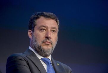 Migranti, Salvini "Dev'essere normale espellere chi delinque"