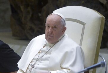 Papa Francesco ai giovani "Non lasciatevi rubare la speranza"