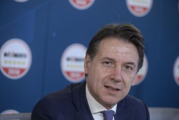 Conte "Il Movimento resti progressista o dovrà trovarsi un altro leader"