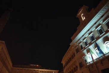 Cancro al polmone, Montecitorio si illumina di bianco