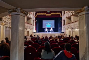 “A lume di candela”: presentata la stagione teatrale del Pinsuti di Sinalunga