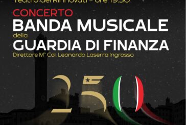 La banda della Guardia di Finanza in concerto al teatro dei Rinnovati