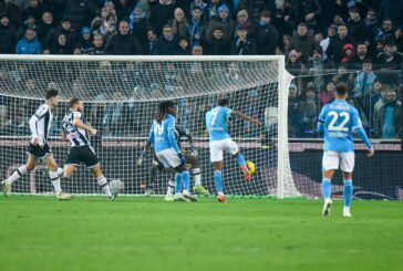 Thauvin illude l'Udinese, il Napoli vince 3-1 in rimonta