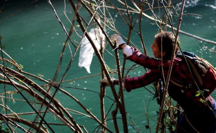 “Salviamo l’Elsa”: grande partecipazione alla pulizia del fiume