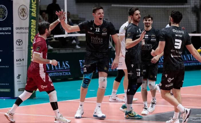 Volley: terzo successo consecutivo per Siena