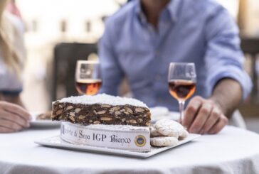 Ricciarelli e Panforte di Siena Igp protagonisti a Il Mercato nel Campo di Siena