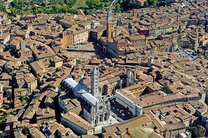 Uno statuto per il centro storico di Siena