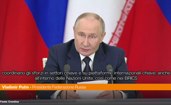 Putin "Tra Russia e Iran visione comune contro le pressioni esterne"