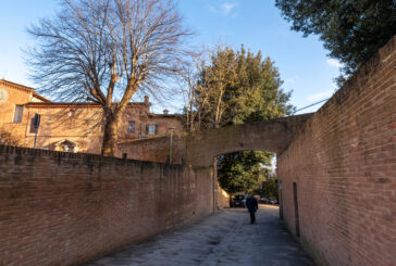 Inaugurati i nuovi bagni pubblici in Piazza San Francesco