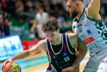 Bel derby tra Mens Sana e Virtus: sorridono i biancoverdi