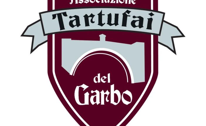 Asciano: il Tartufo del Garbo a un dirigente della Regione