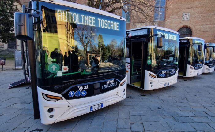 at a Siena mette in strada 7 nuovi bus urbani    