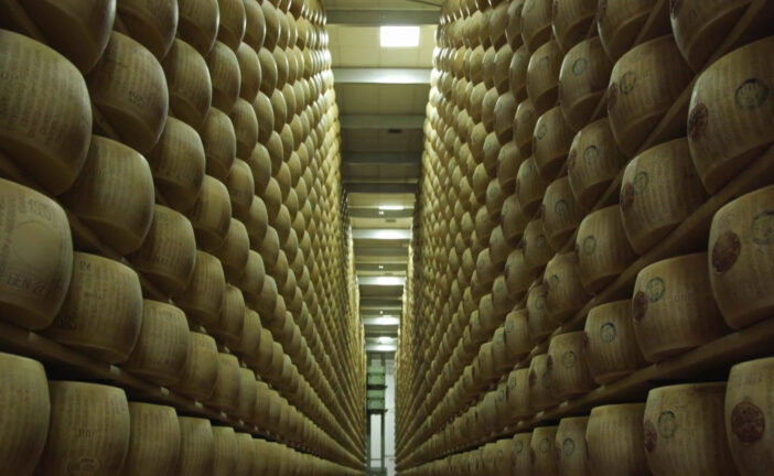 Parmigiano Reggiano, a Identità Milano la ristorazione del futuro