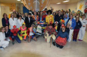 Carnevale alle Scotte: Gravel bike in visita in bicicletta ai piccoli pazienti