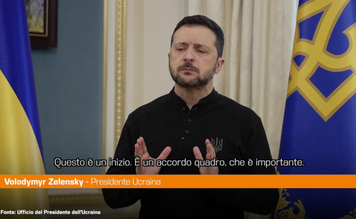 Ucraina, Zelensky "Accordo con Usa sulle terre rare è un inizio"