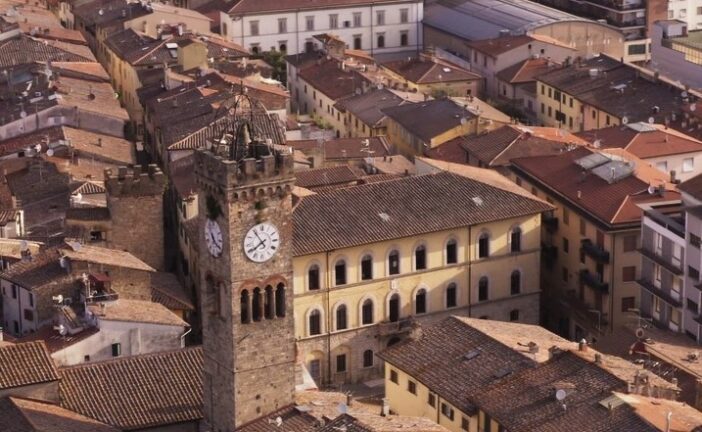 Fondi sfitti, botteghe storiche, street art per un centro sempre più vivo e sicuro