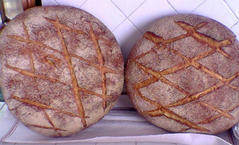 Farina rigorosamente senese per il pane acquistato al Mercatale