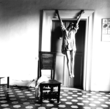 Al  S.Maria della Scala prolungata la mostra su Francesca Woodman