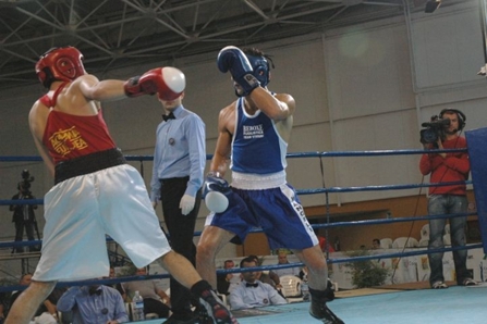 Serata di grande boxe a Colle Val D’Elsa