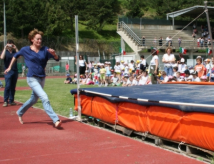 Sara Simeoni ripete il salto del suo Oro Olimpico