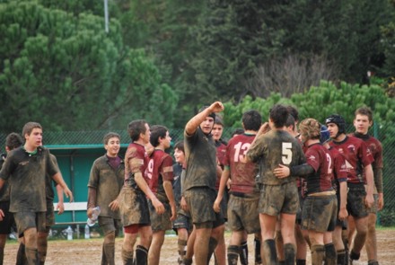 Rugby; la prima squadra perde, ma i giovani vanno. Eccome