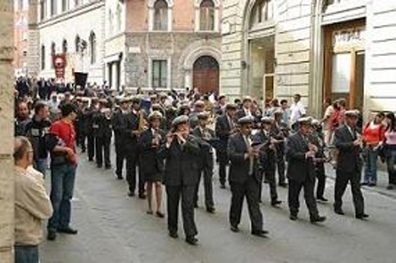 La Banda Città del Palio in concerto in piazza del Campo