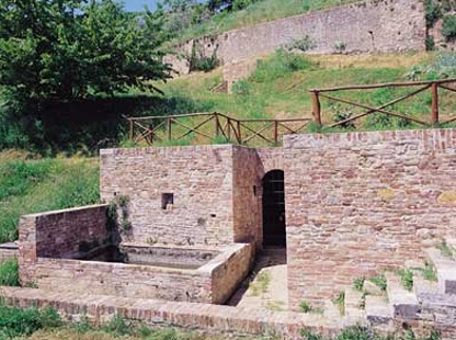 Alla Fonte delle Monache la Diana canta Siena