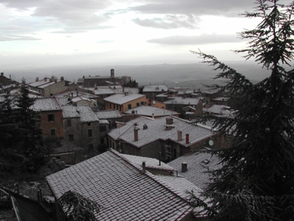 A Montalcino la neve concede il bis