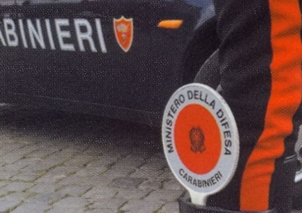 Valdichiana: i Carabinieri scovano spacciatore e clandestine