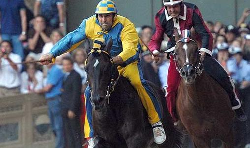 Siena candida il Palio a patrimonio immateriale dell’Unesco